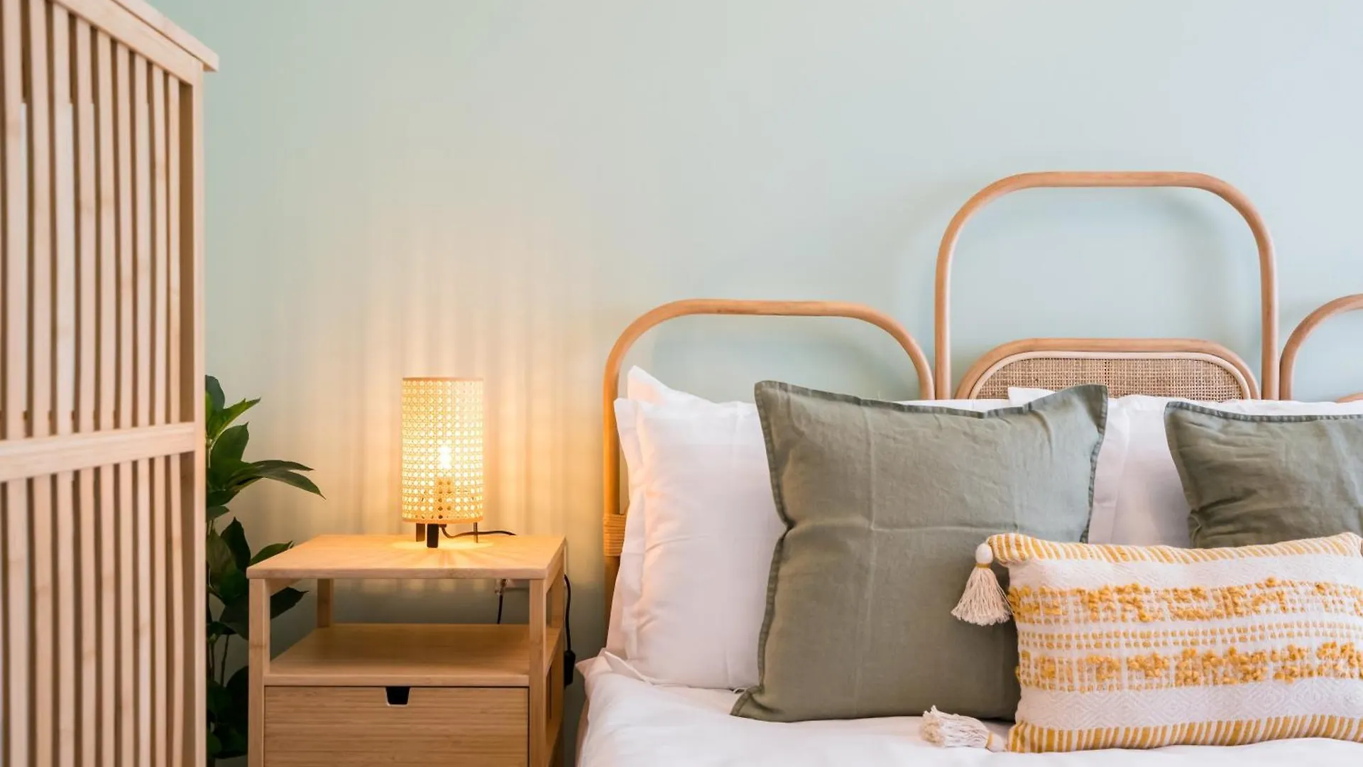 Apartment Urban Dream Studio With City Views & Comfort Bucharest Romania