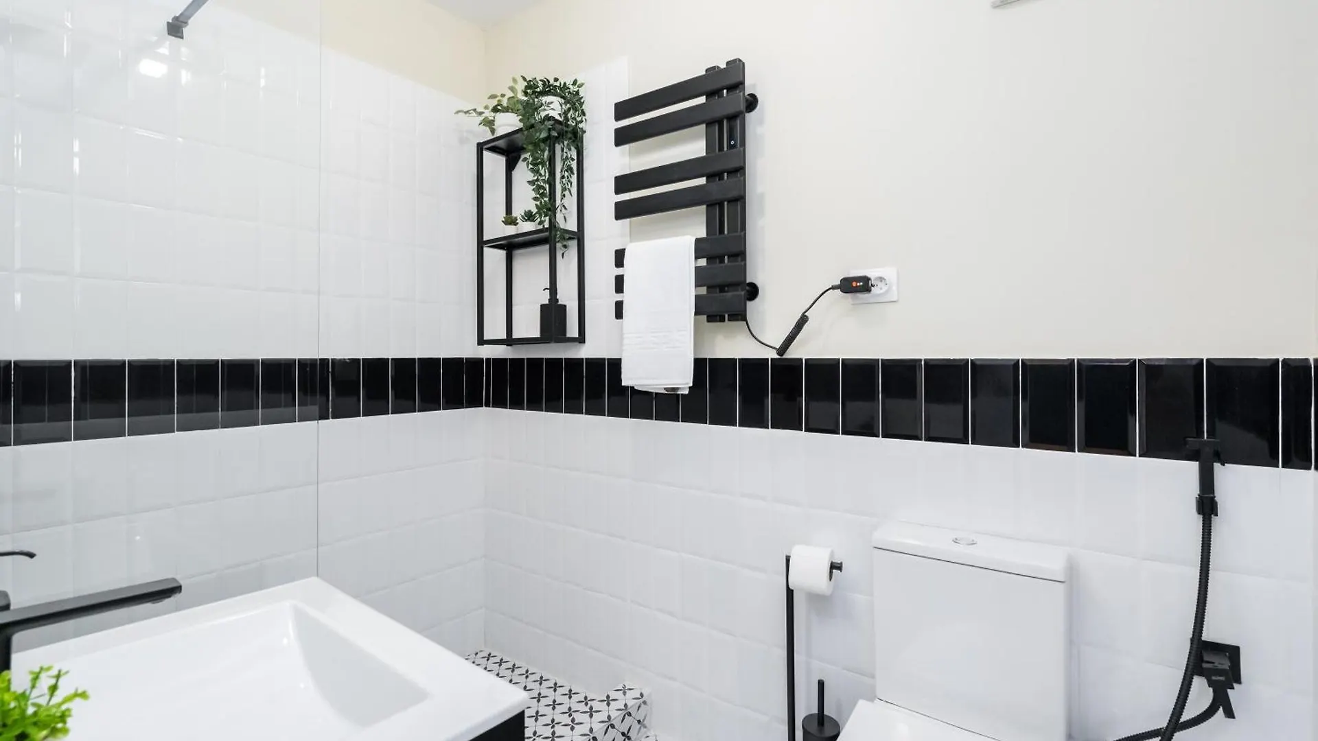 Urban Dream Studio With City Views & Comfort Bucharest